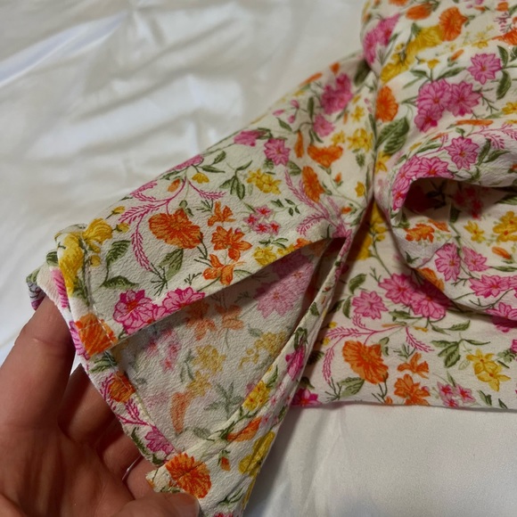 isabelle’s cabinet sky to moon - floral printed mini sundress with slit - Picture 6 of 6